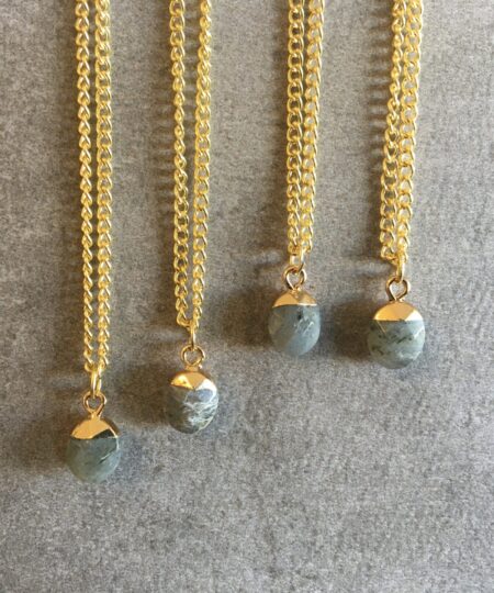 Alternative view of Halskæde med Natursten