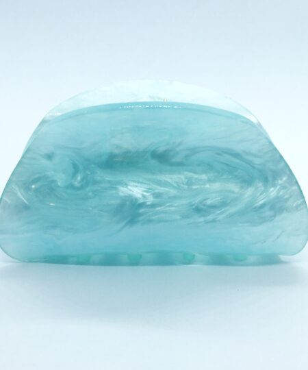 pastel blå hårklemme med perlemor