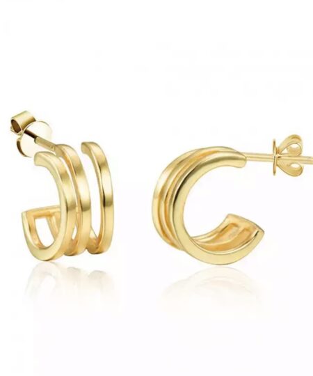 øreringe Oplev den ultimative elegance med vores unikke udvalg af øreringe til salg! Vores håndplukkede kollektion tilbyder et væld af stilarter, fra klassiske og tidløse designs til moderne og iøjnefaldende statement-stykker. Uanset om du er på udkig efter noget subtilt til hverdagsbrug eller ønsker at skille dig ud til særlige begivenheder, har vi de perfekte øreringe til dig. Køb nu og tilføj en strålende og personlig touch til dine outfits!