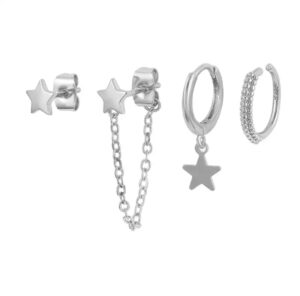 Øreringe Oplev den ultimative elegance med vores unikke udvalg af øreringe til salg! Vores håndplukkede kollektion tilbyder et væld af stilarter, fra klassiske og tidløse designs til moderne og iøjnefaldende statement-stykker. Uanset om du er på udkig efter noget subtilt til hverdagsbrug eller ønsker at skille dig ud til særlige begivenheder, har vi de perfekte øreringe til dig. Køb nu og tilføj en strålende og personlig touch til dine outfits! Find den perfekte julegave eller fødselsdagsgave til hende blandt vores betagende udvalg af smukke smykker, herunder øreringe og halskæder! Vores kollektion er nøje udvalgt for at tilbyde en bred vifte af stilfulde designs, der vil glæde enhver kvinde. Uanset om du ønsker at forære hende et tidløst og klassisk smykke eller ønsker at overraske med en moderne og iøjnefaldende kreation, har vi den ideelle gave til hende. Vores smykker er skabt med dedikation og kærlighed for at bringe glæde til hverdagen og skabe mindeværdige øjeblikke. Køb nu, og lad vores julegave eller fødselsdagsgave til hende smykker være den perfekte gave, der vil skinne som de mest dyrebare juveler i hendes samling.