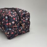 blomstret blomstret firkantet kosmetiktaske kosmetiktaske køb makeup taske online køb makeup taske online luksus kosmetik taske luksus kosmetik taske rejsetaske makeup rejsetaske organisering af makeup organisering af makeup plys plys rejsevenlig makeup taske rejsevenlig makeup taske sminkepung sminkepung tilbehør til makeup tilbehør til makeup udvalg af farver og størrelser udvalg af farver og størrelser toilet
