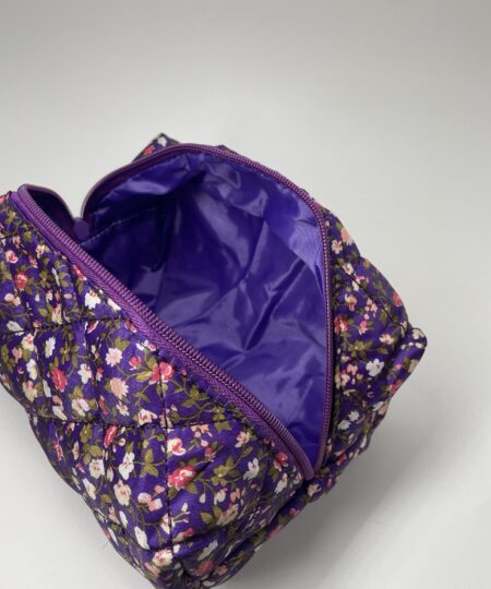 blomstret blomstret firkantet kosmetiktaske kosmetiktaske køb makeup taske online køb makeup taske online luksus kosmetik taske luksus kosmetik taske rejsetaske makeup rejsetaske organisering af makeup organisering af makeup plys plys rejsevenlig makeup taske rejsevenlig makeup taske sminkepung sminkepung tilbehør til makeup tilbehør til makeup udvalg af farver og størrelser udvalg af farver og størrelser toilet