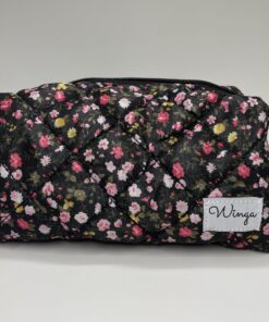 blomstret blomstret firkantet kosmetiktaske kosmetiktaske køb makeup taske online køb makeup taske online luksus kosmetik taske luksus kosmetik taske rejsetaske makeup rejsetaske organisering af makeup organisering af makeup plys plys rejsevenlig makeup taske rejsevenlig makeup taske sminkepung sminkepung tilbehør til makeup tilbehør til makeup udvalg af farver og størrelser udvalg af farver og størrelser toilet