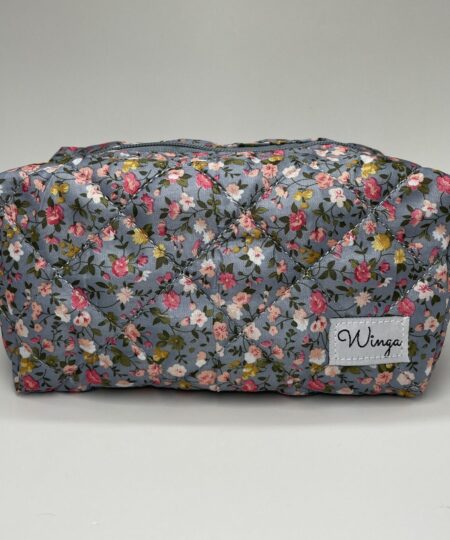 blomstret blomstret firkantet kosmetiktaske kosmetiktaske køb makeup taske online køb makeup taske online luksus kosmetik taske luksus kosmetik taske rejsetaske makeup rejsetaske organisering af makeup organisering af makeup plys plys rejsevenlig makeup taske rejsevenlig makeup taske sminkepung sminkepung tilbehør til makeup tilbehør til makeup udvalg af farver og størrelser udvalg af farver og størrelser toilet