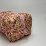 blomstret blomstret firkantet kosmetiktaske kosmetiktaske køb makeup taske online køb makeup taske online luksus kosmetik taske luksus kosmetik taske rejsetaske makeup rejsetaske organisering af makeup organisering af makeup plys plys rejsevenlig makeup taske rejsevenlig makeup taske sminkepung sminkepung tilbehør til makeup tilbehør til makeup udvalg af farver og størrelser udvalg af farver og størrelser toilet
