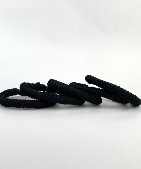 Pony-elastikker i forskellige farver – praktiske hårelastikker til børn og voksne