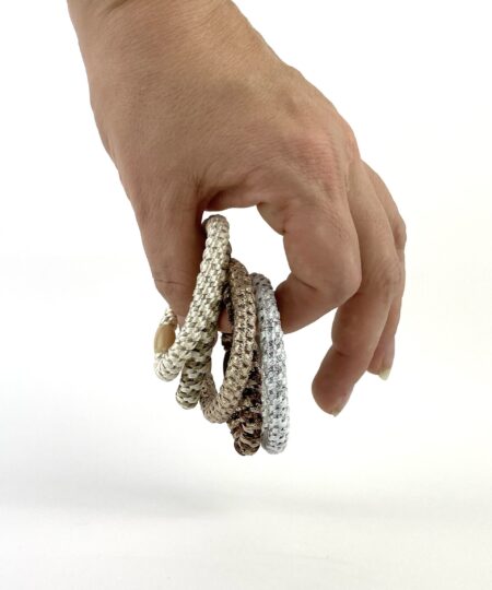 Pony-elastikker i forskellige farver – praktiske hårelastikker til børn og voksne