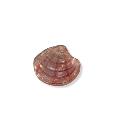 Mini hårklemme formet som en musling i rosa og perlemorsnuancer. Et elegant og sommerligt håraccessory med feminint udtryk.