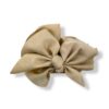 Elegant hårklemme med sløjfe, der giver din frisure et feminint og stilfuldt udtryk. Perfekt håraccessory til både hverdag og fest.